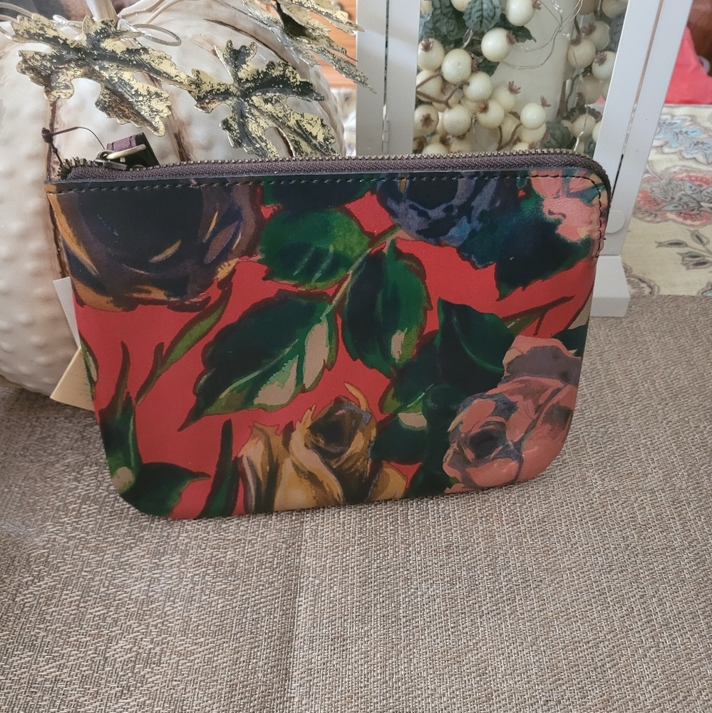 Patricia Nash Winter Bloom wristlet, new - Picture 1 of 6